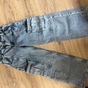 GAP Girls’ wide leg cargo pocket jeans